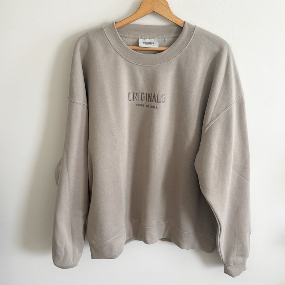 Originals tan oversized crewneck long sleeve sweatshirt